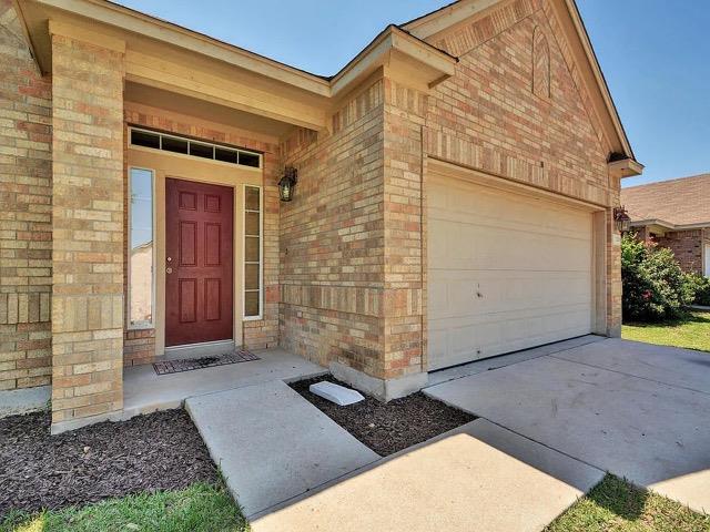 3304 Winding Shore Ln Property Photo 3