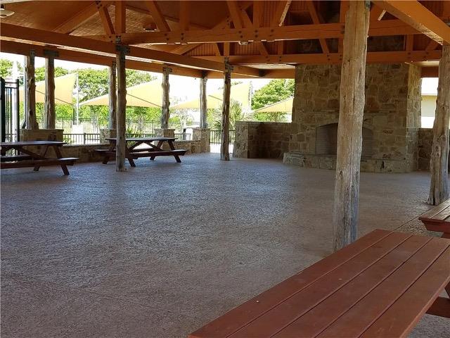 3304 Winding Shore Ln Property Photo 27