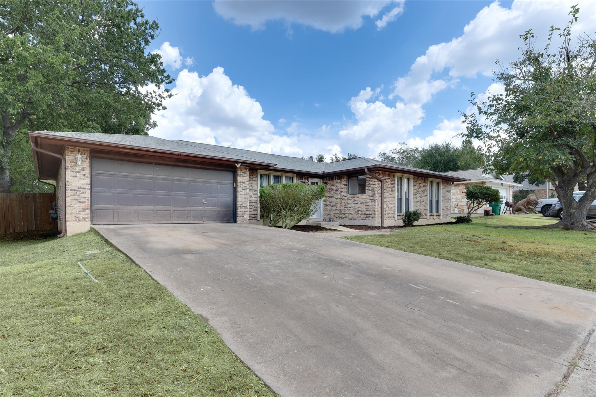 11407 Barrington Way Property Photo 2