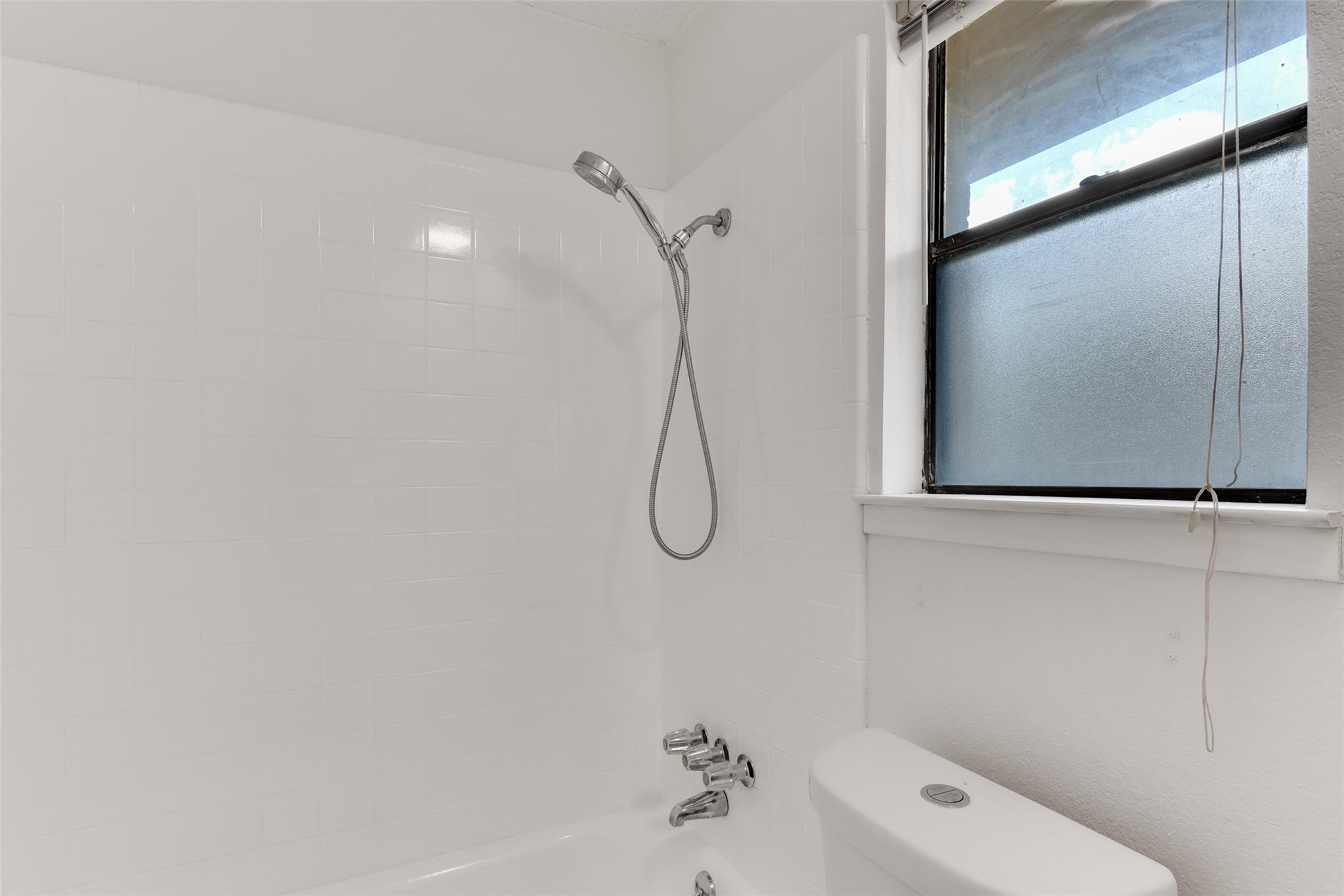 11407 Barrington Way Property Photo 16
