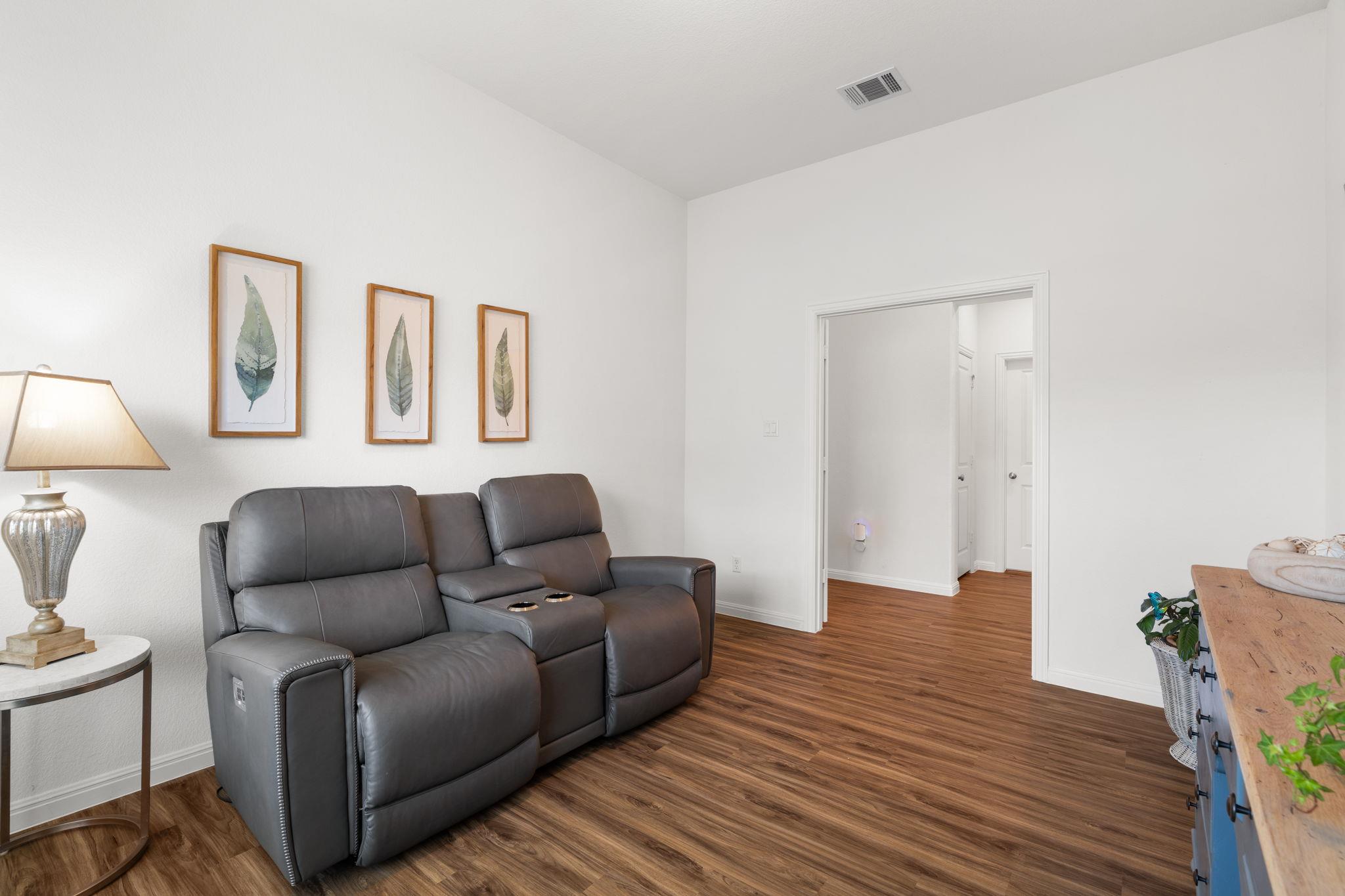 240 Prato Pl Property Photo 20
