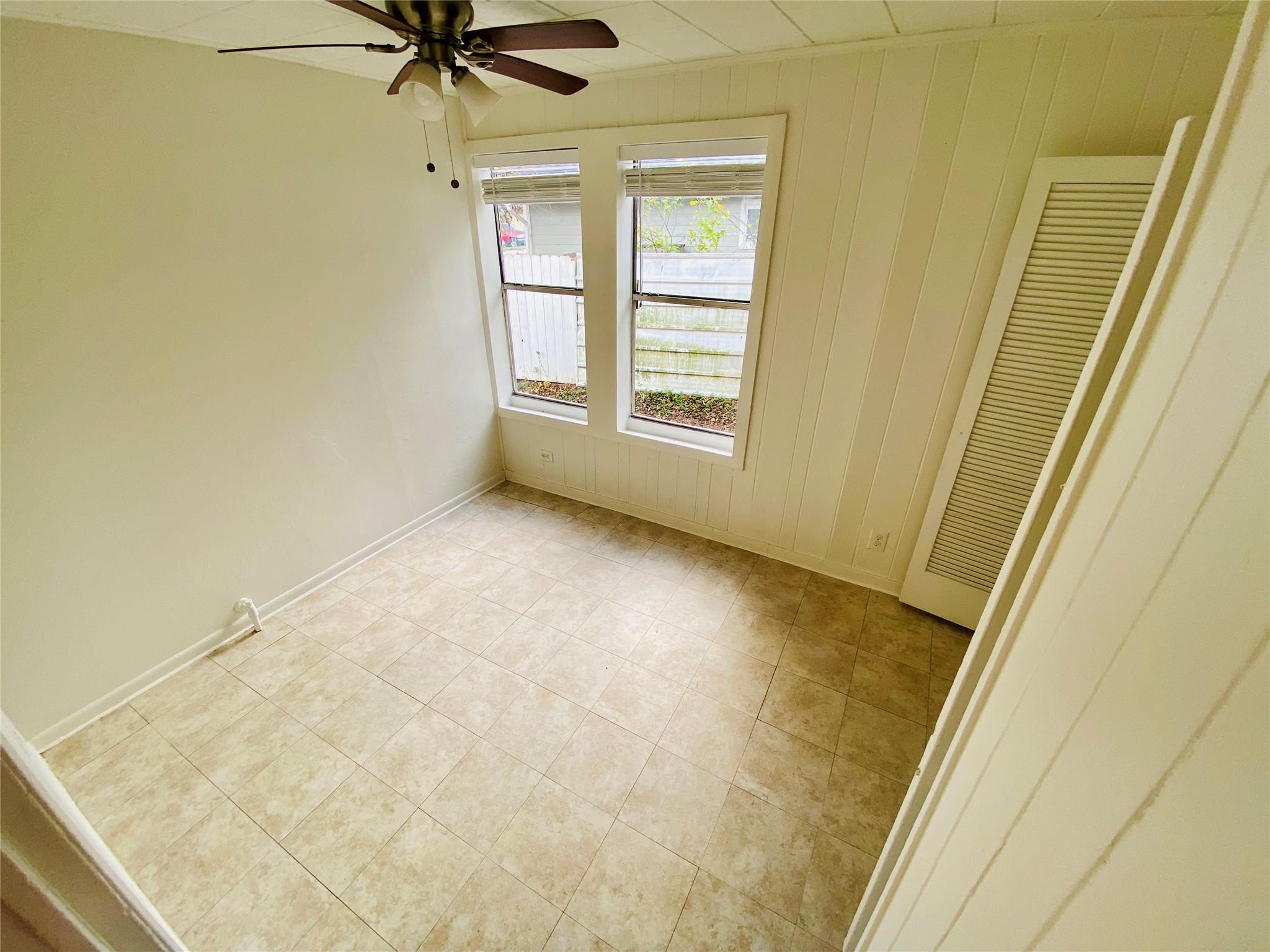 6501 Ponca St #b Property Photo 5