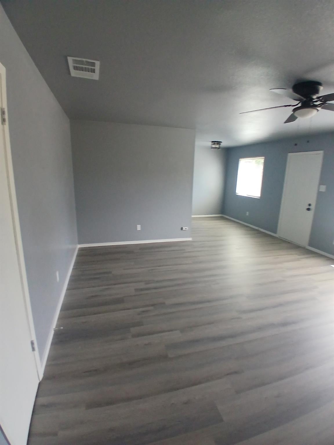 2009 Greenhill Dr Property Photo 2