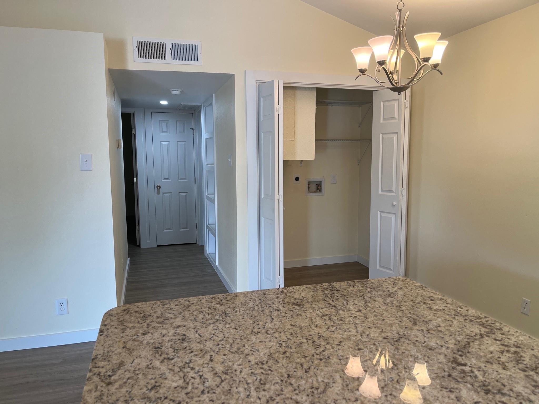 1601 Faro Dr 1302 Property Photo 10