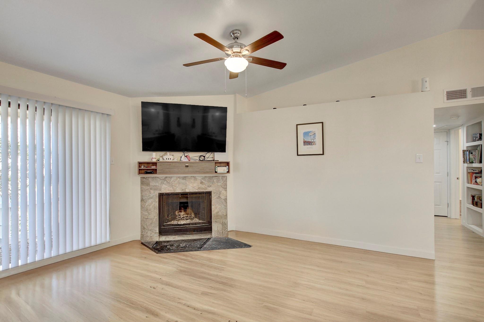 1601 Faro Dr 1302 Property Photo 14