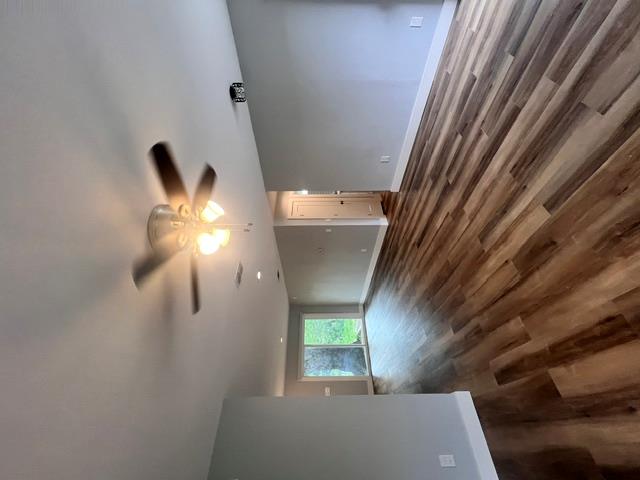 200 Deen Ave Property Photo 2