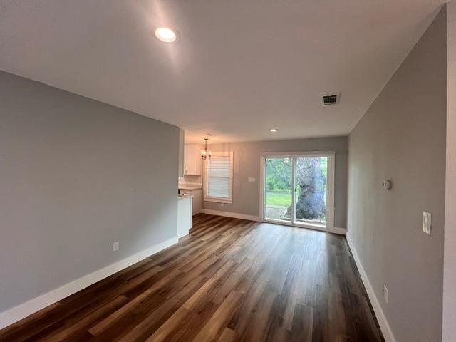 200 Deen Ave Property Photo 3