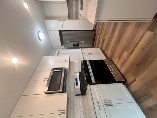 200 Deen Ave Property Photo 6
