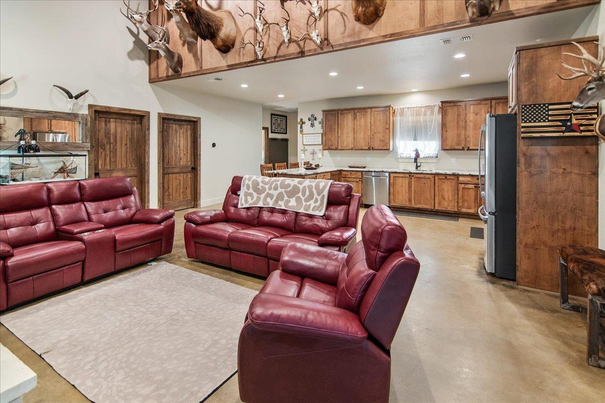 3411 Concho Trl Property Photo 23