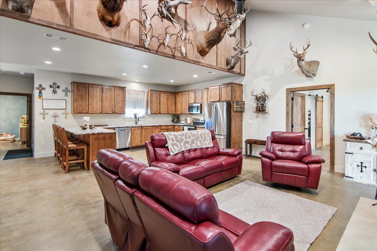 3411 Concho Trl Property Photo 24