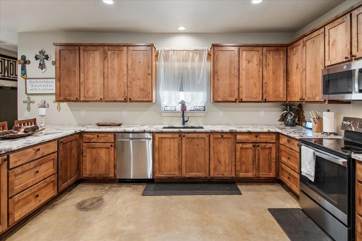 3411 Concho Trl Property Photo 26