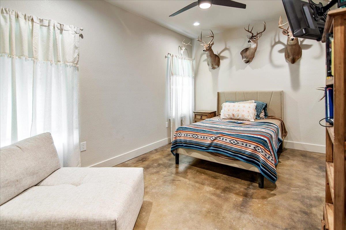 3411 Concho Trl Property Photo 32
