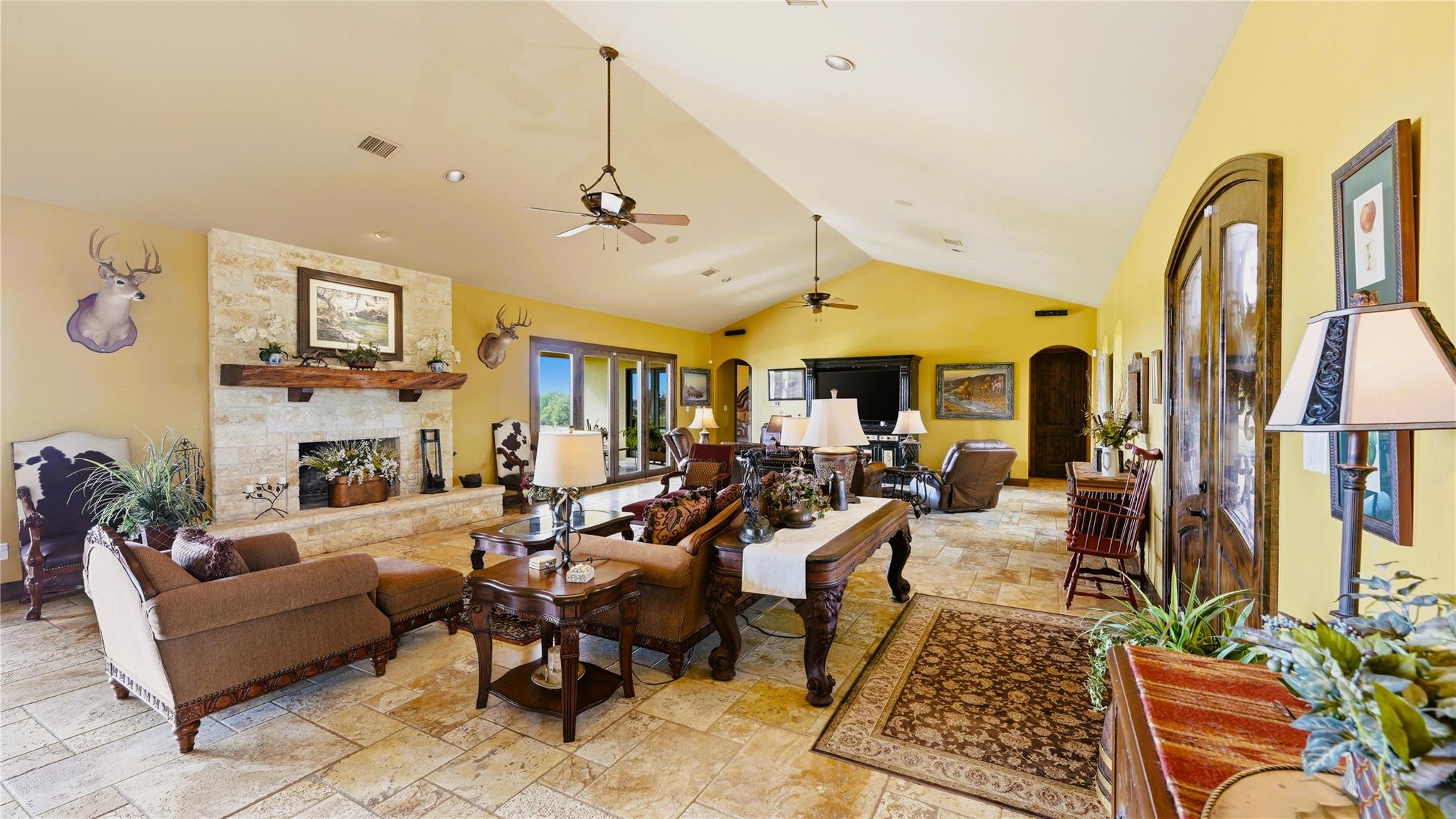 13661 E Highway 90 None Property Photo 10