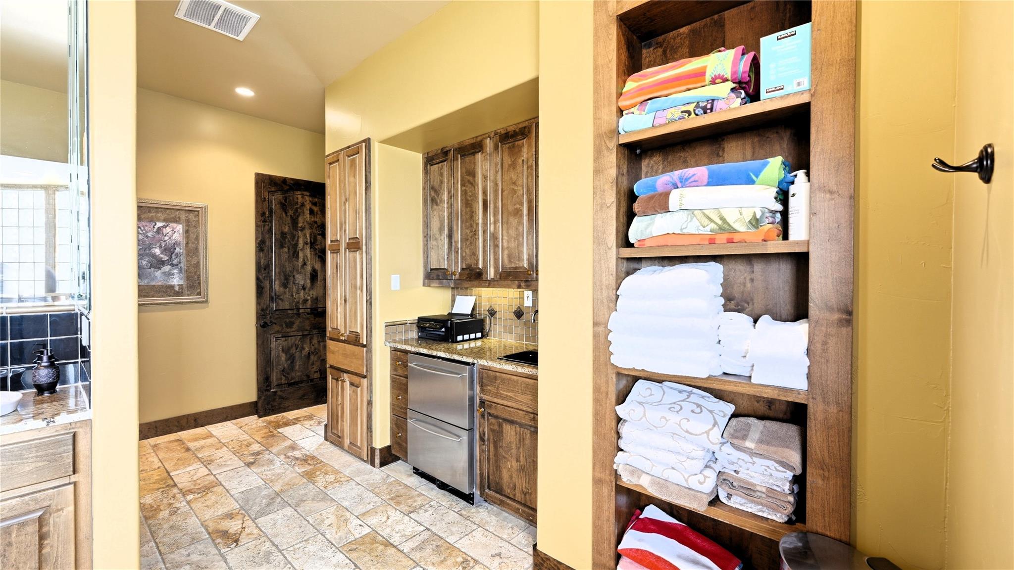 13661 E Highway 90 None Property Photo 23