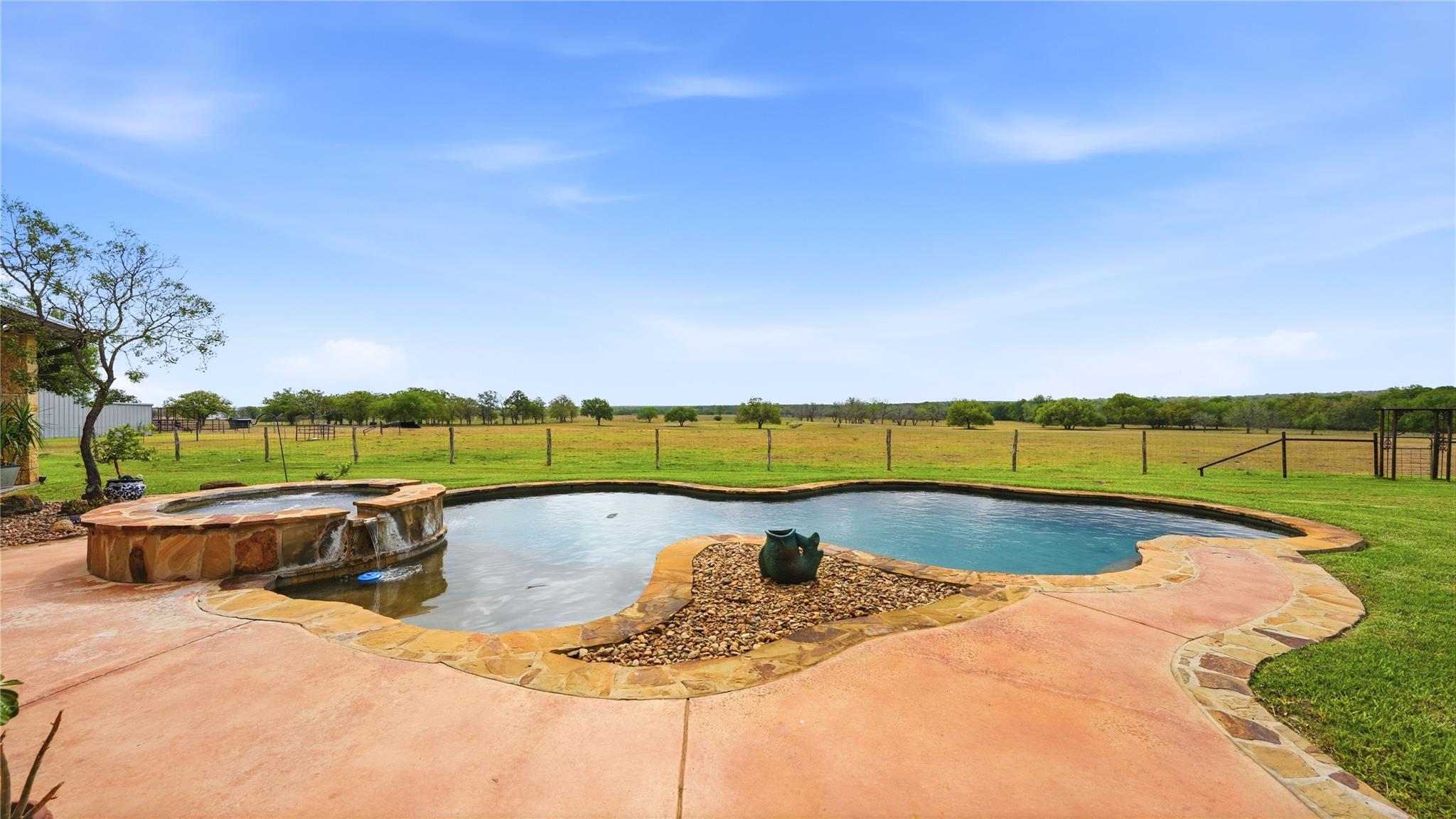 13661 E Highway 90 None Property Photo 38