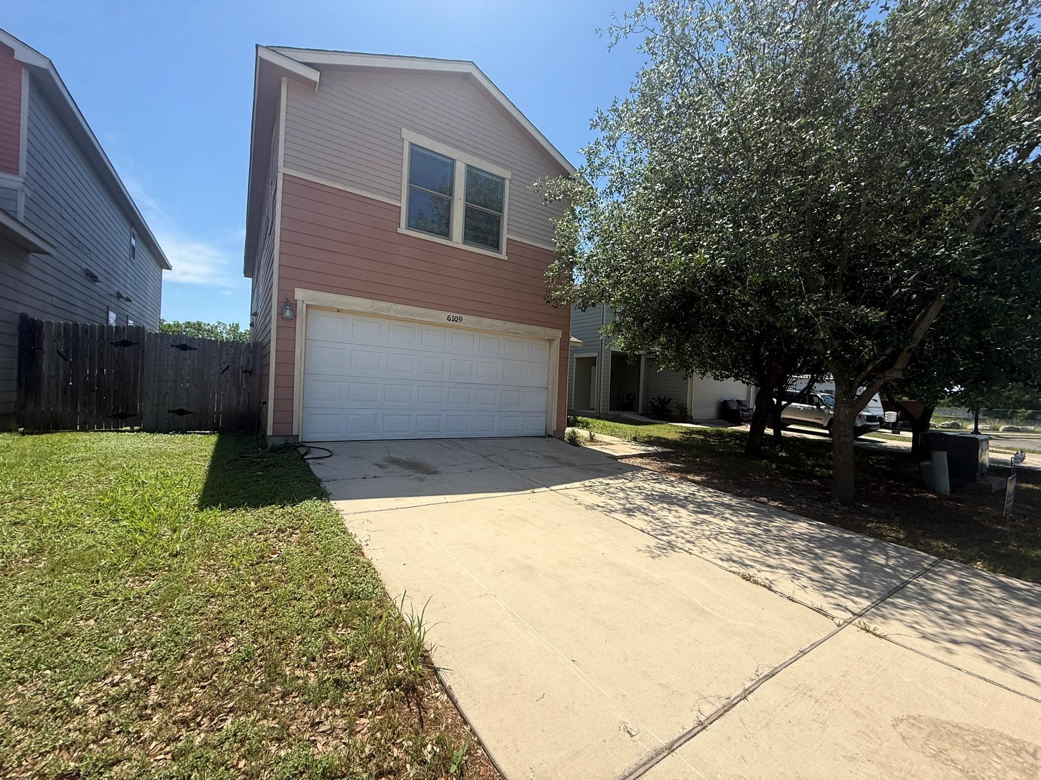 6109 Randleman Dr Property Photo