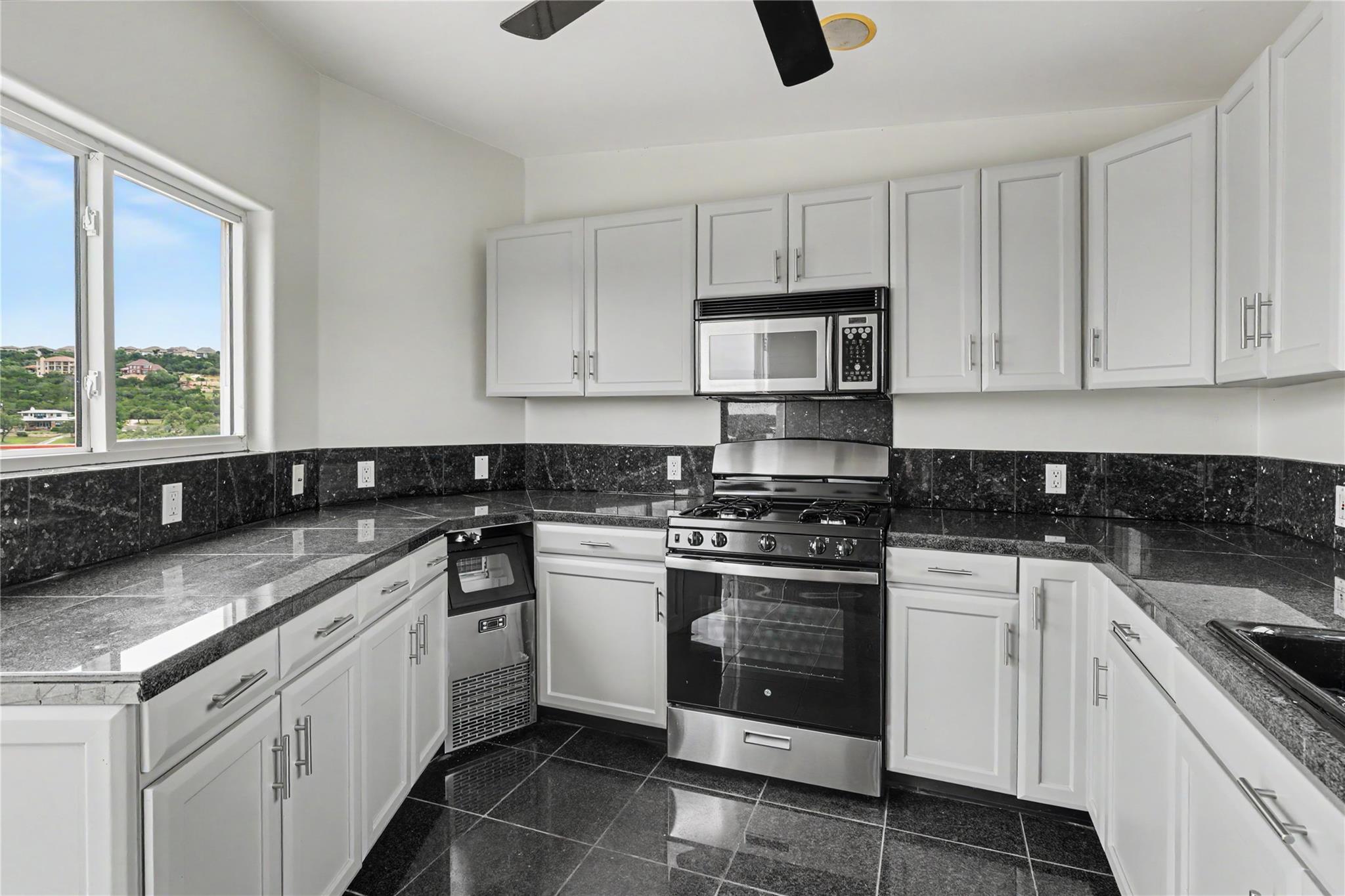 20202 Barnett Glenn Rd Property Photo 36