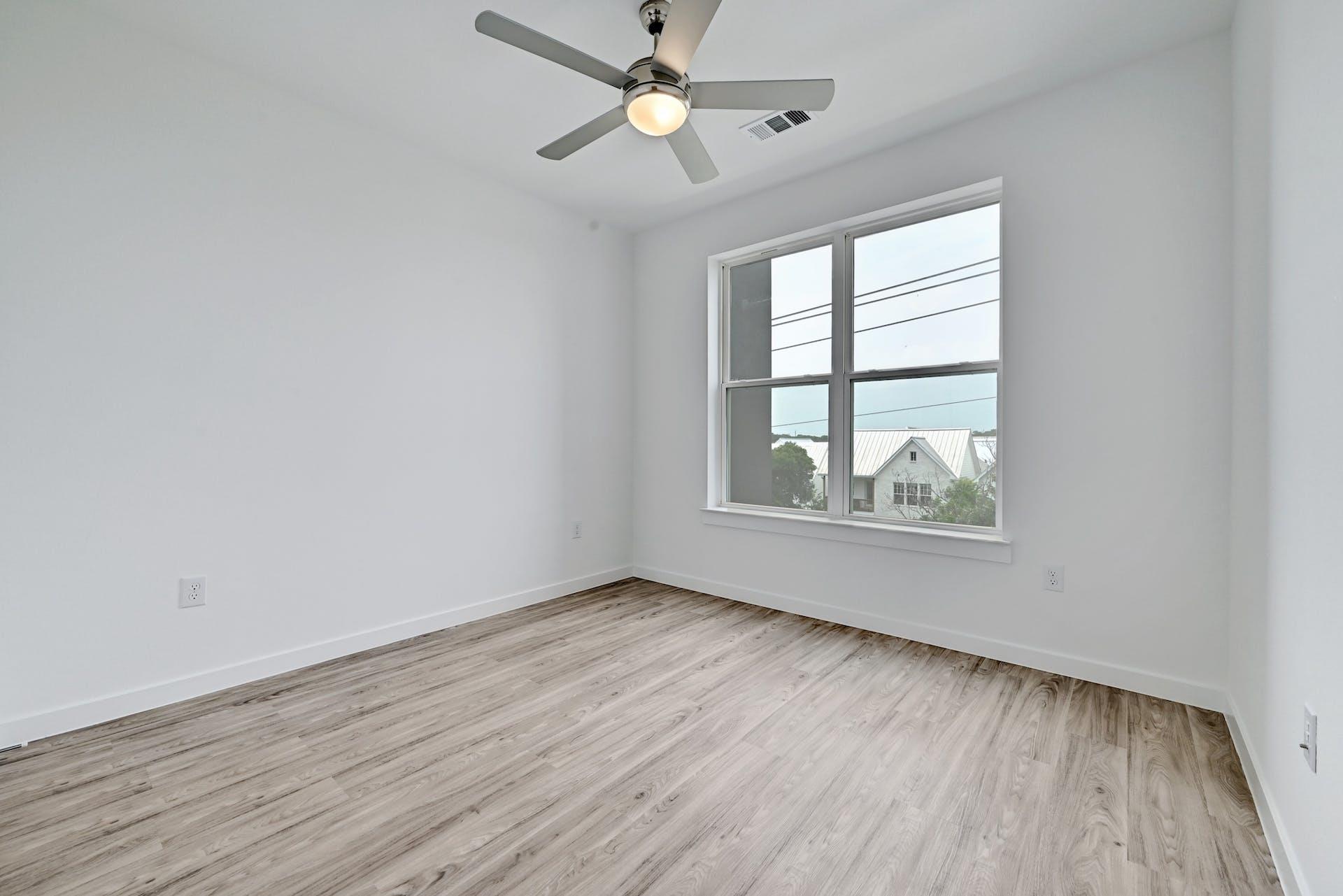 4801 Springdale Rd #1301 Property Photo 14