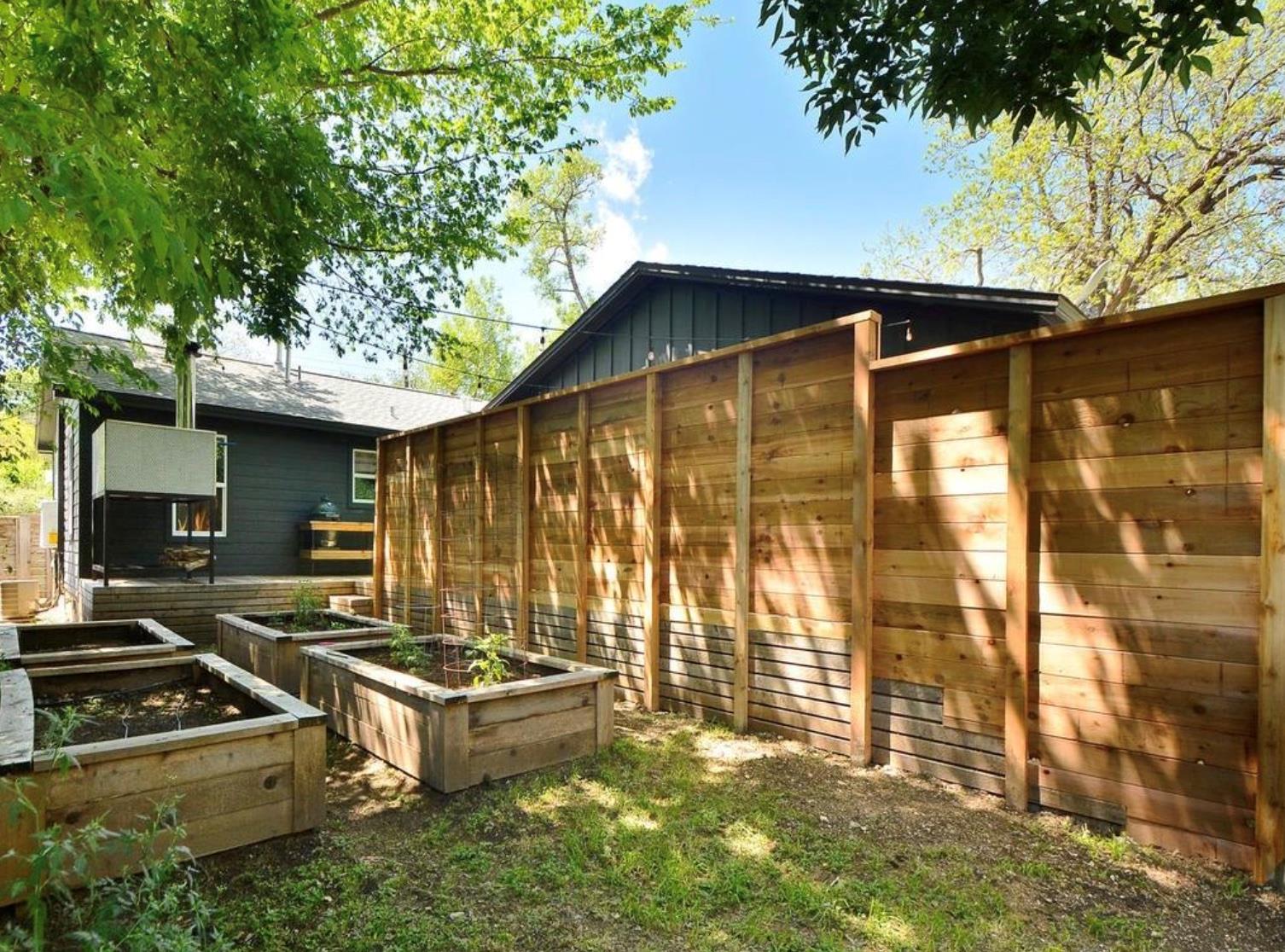 2012 Payne Ave A Property Photo 10