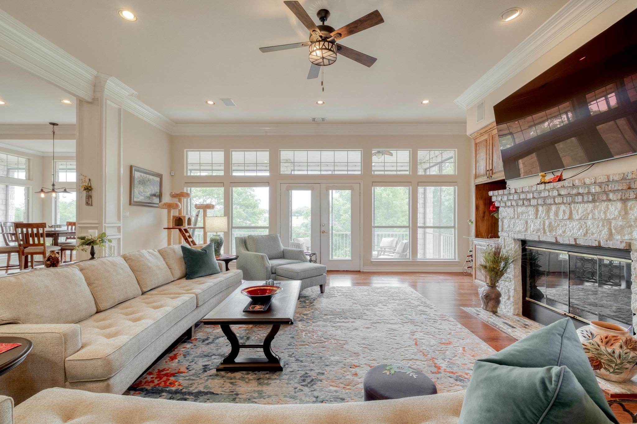 160 Rio Gabriel Dr. Dr Property Photo 6