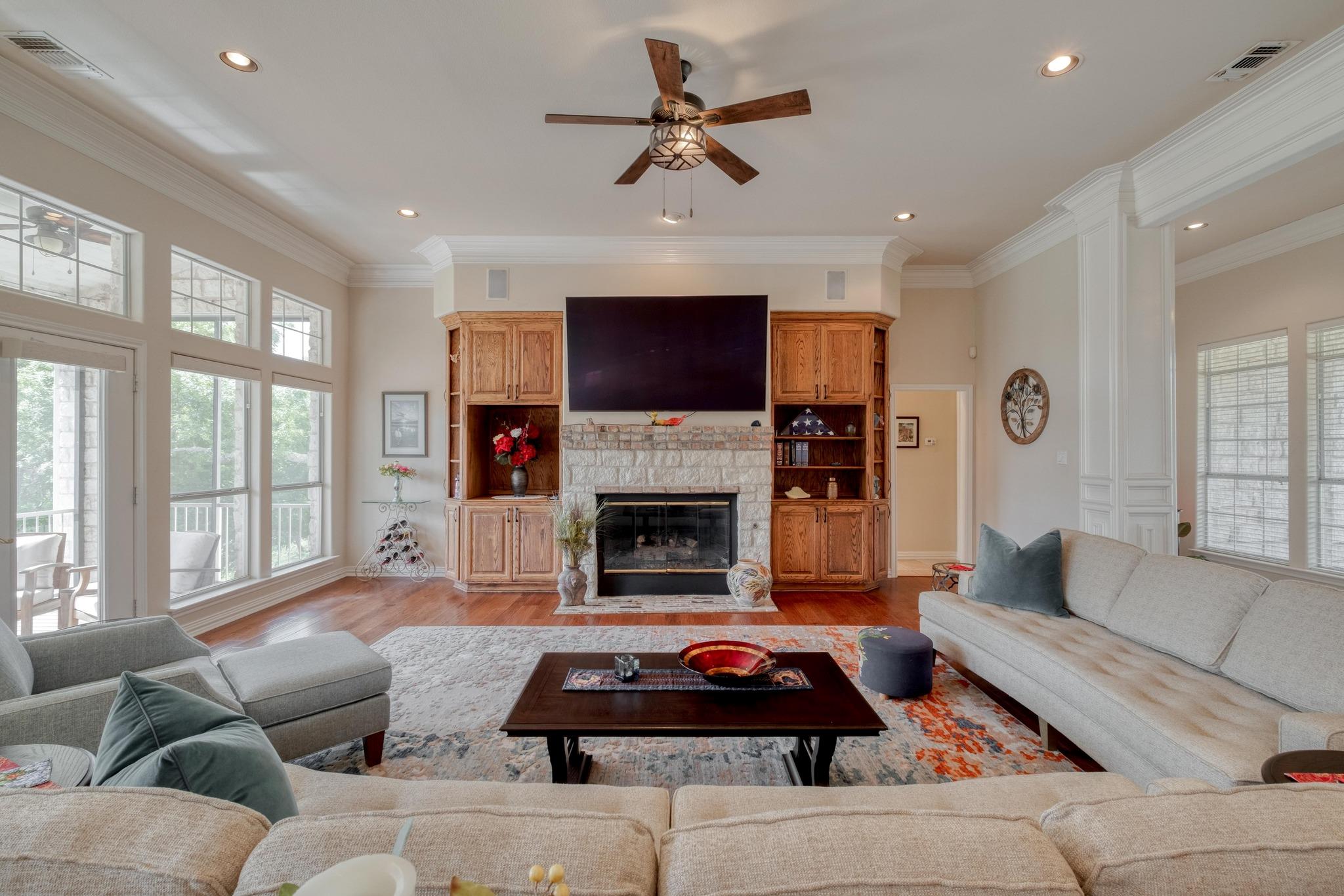 160 Rio Gabriel Dr. Dr Property Photo 9