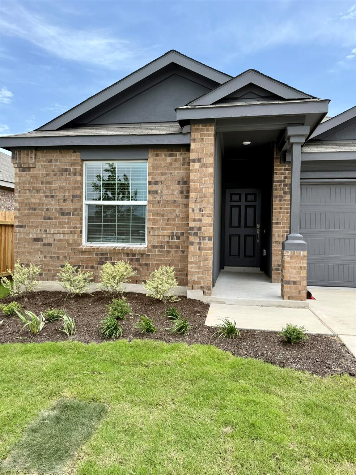 106 Camargue Dr None Property Photo 2