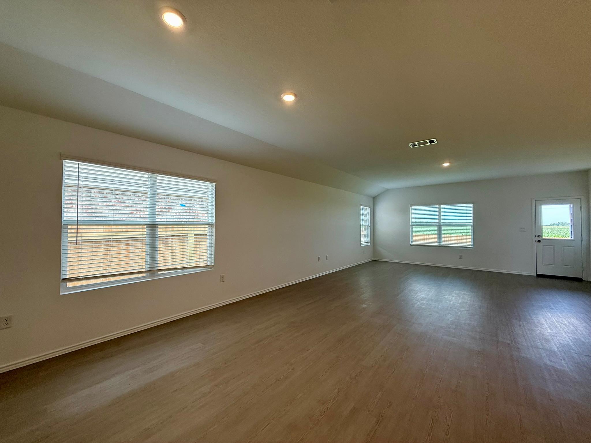 106 Camargue Dr None Property Photo 6