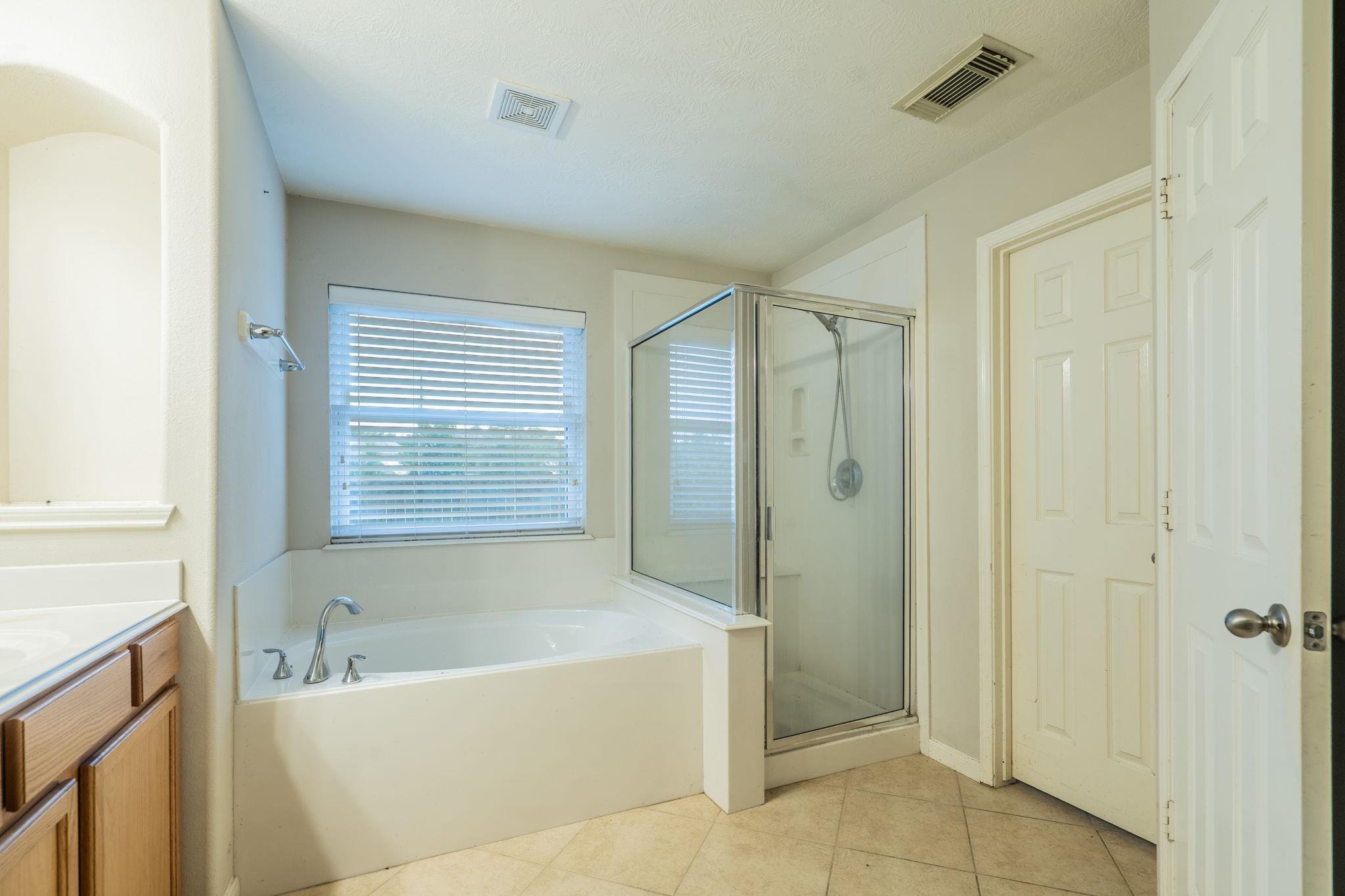 2542 Golden Fork Dr Property Photo 19