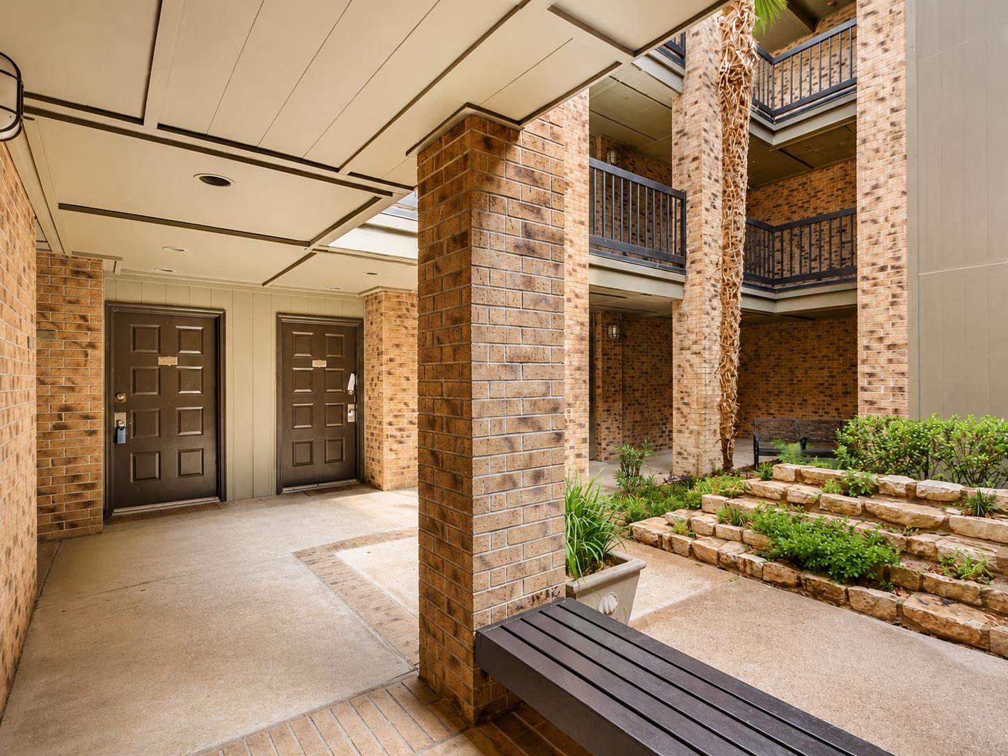 8888 Tallwood Dr #3105 Property Photo 3