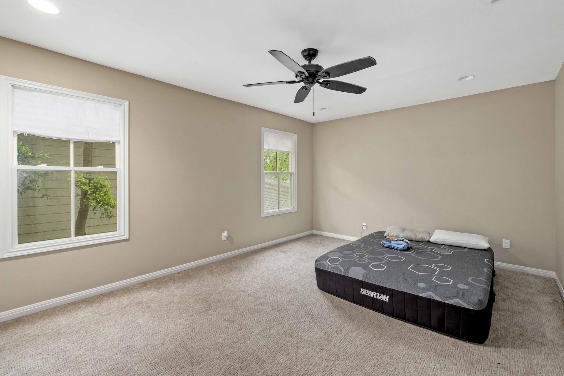 3822 Ridgelea Dr #b Property Photo 9