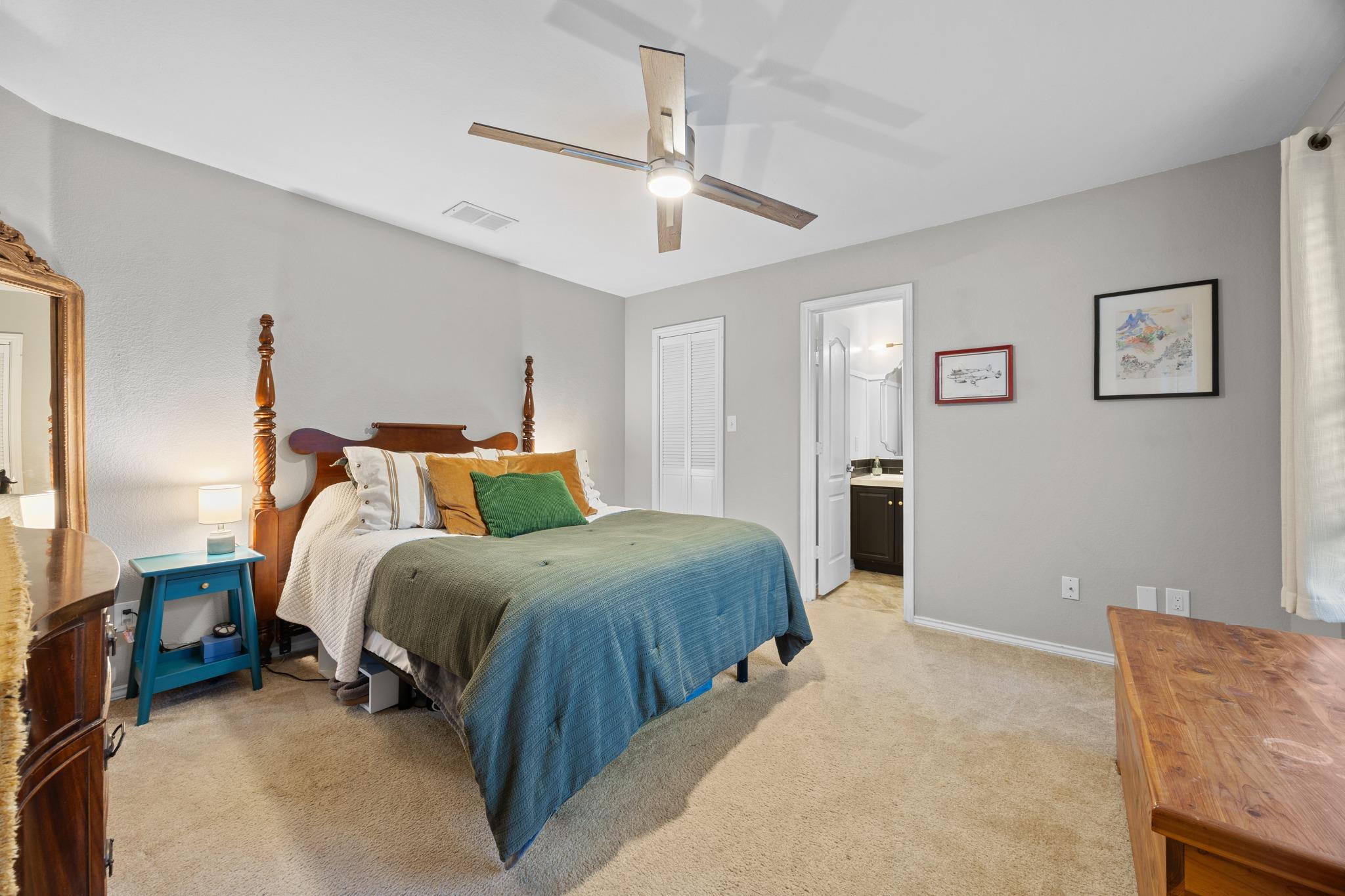 1602 Southwestern Blvd Property Photo 12
