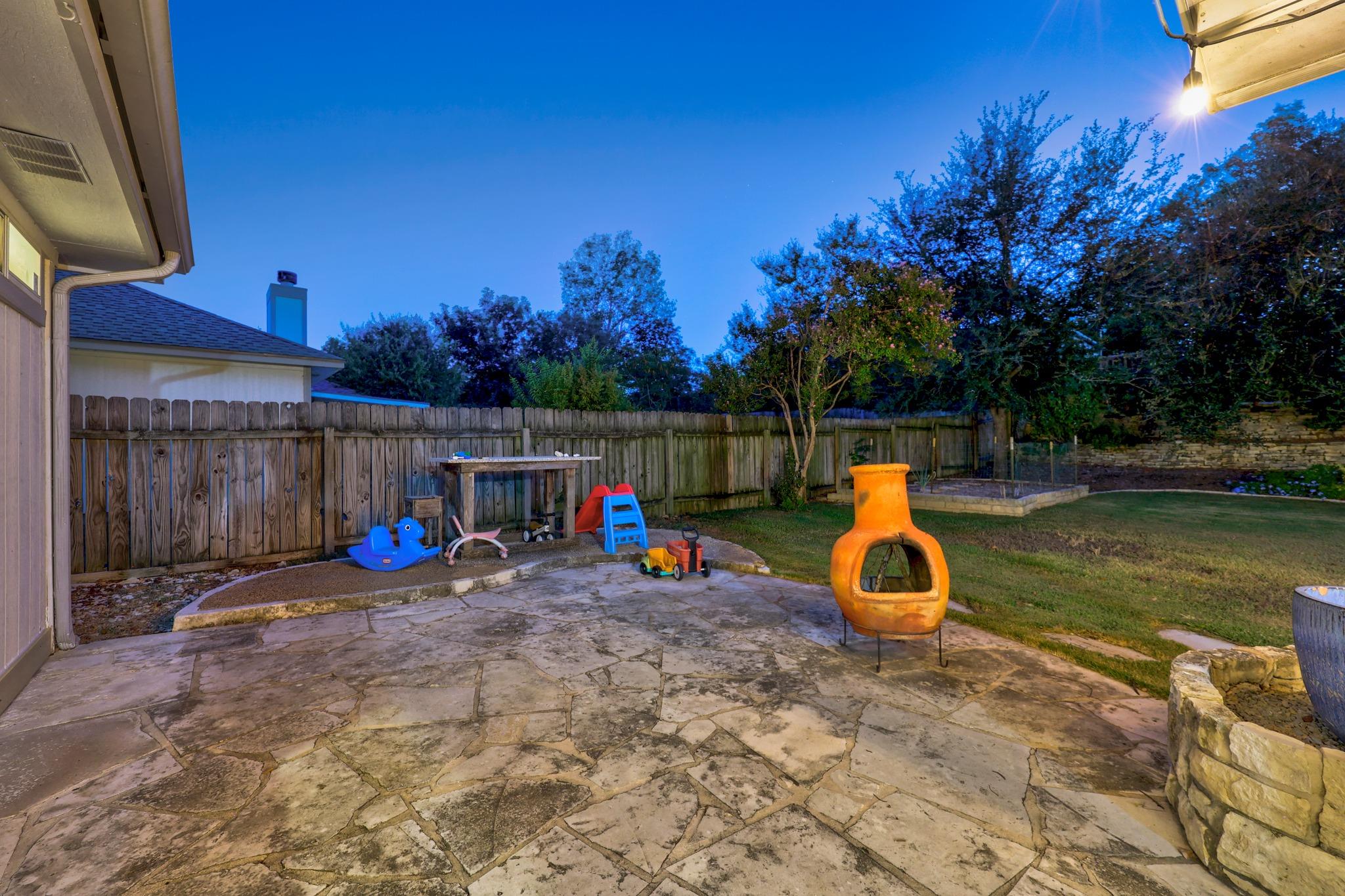 1602 Southwestern Blvd Property Photo 22