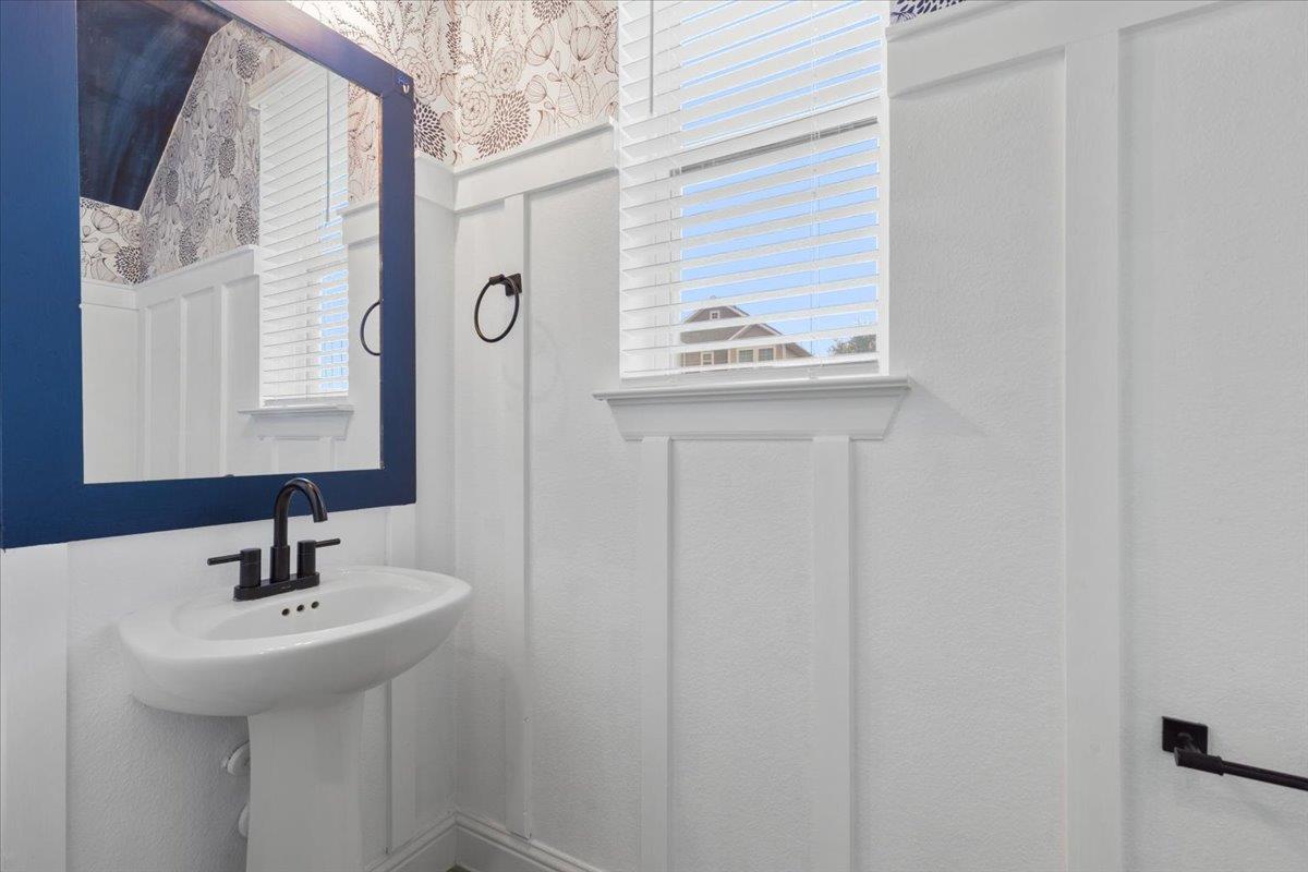 101 Free Stone Dr Property Photo 31