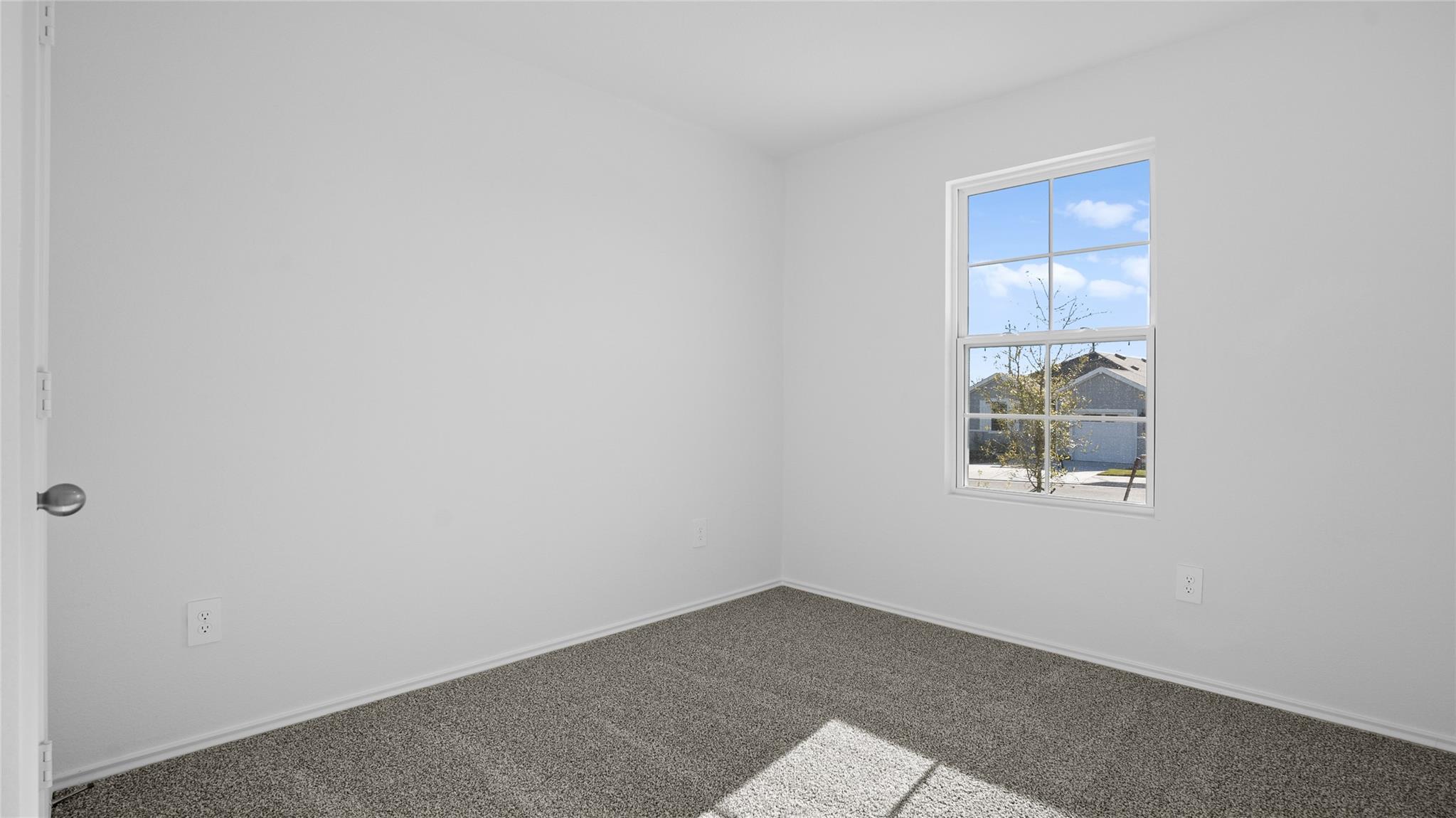 197 Celosia Loop Property Photo 5