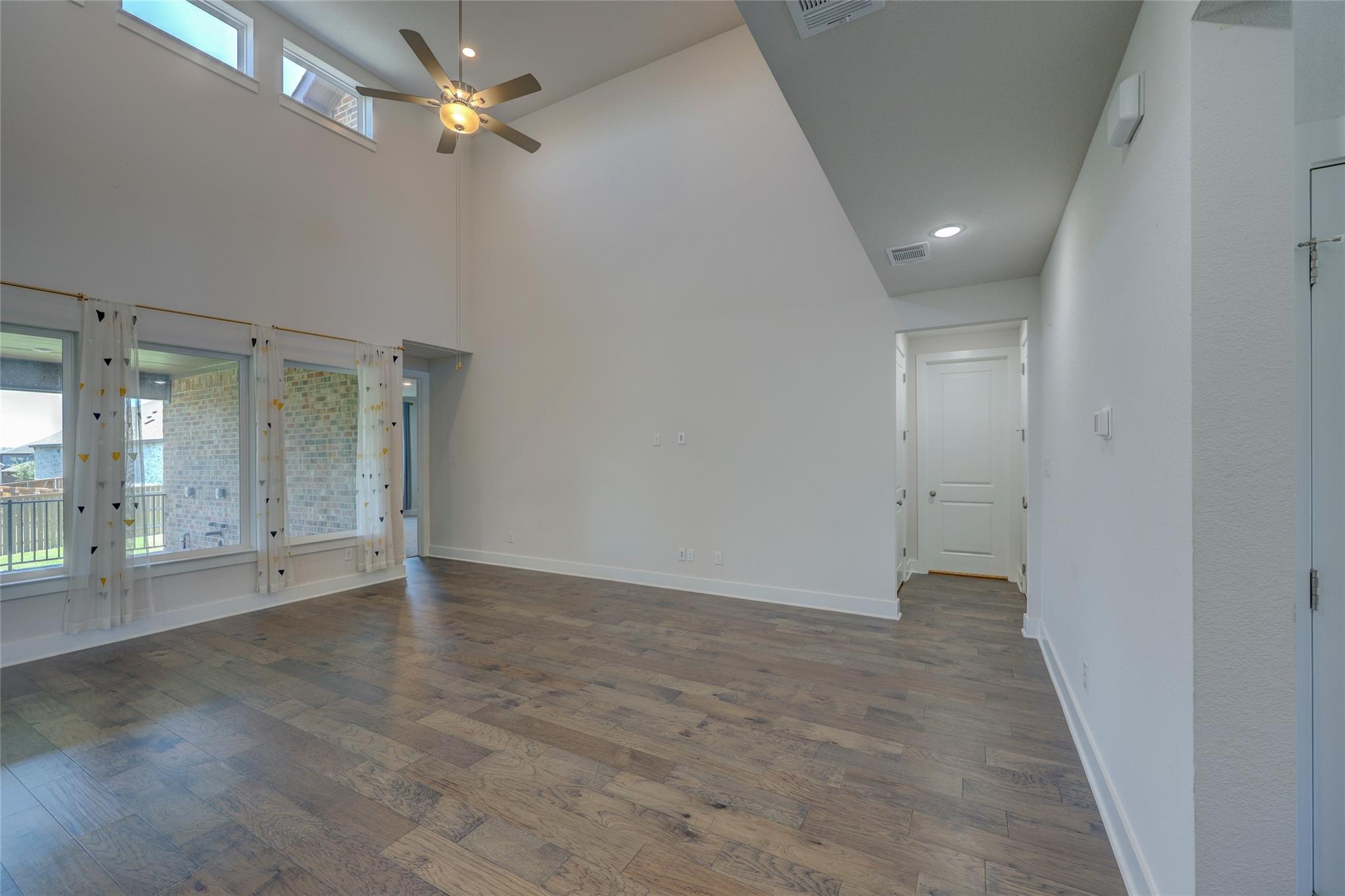 153 Milam Creek Dr Property Photo 12