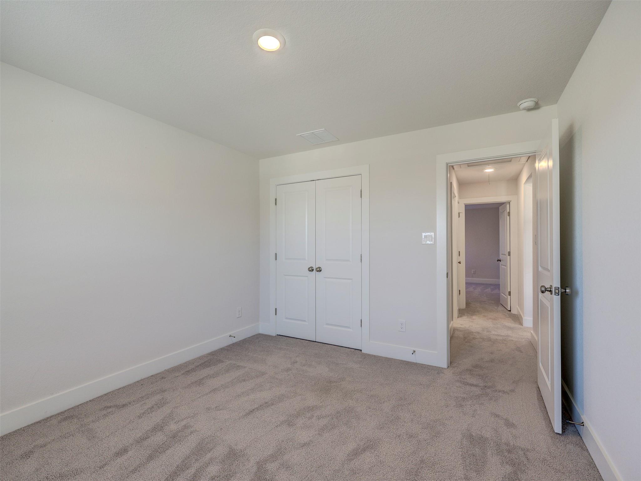 153 Milam Creek Dr Property Photo 30