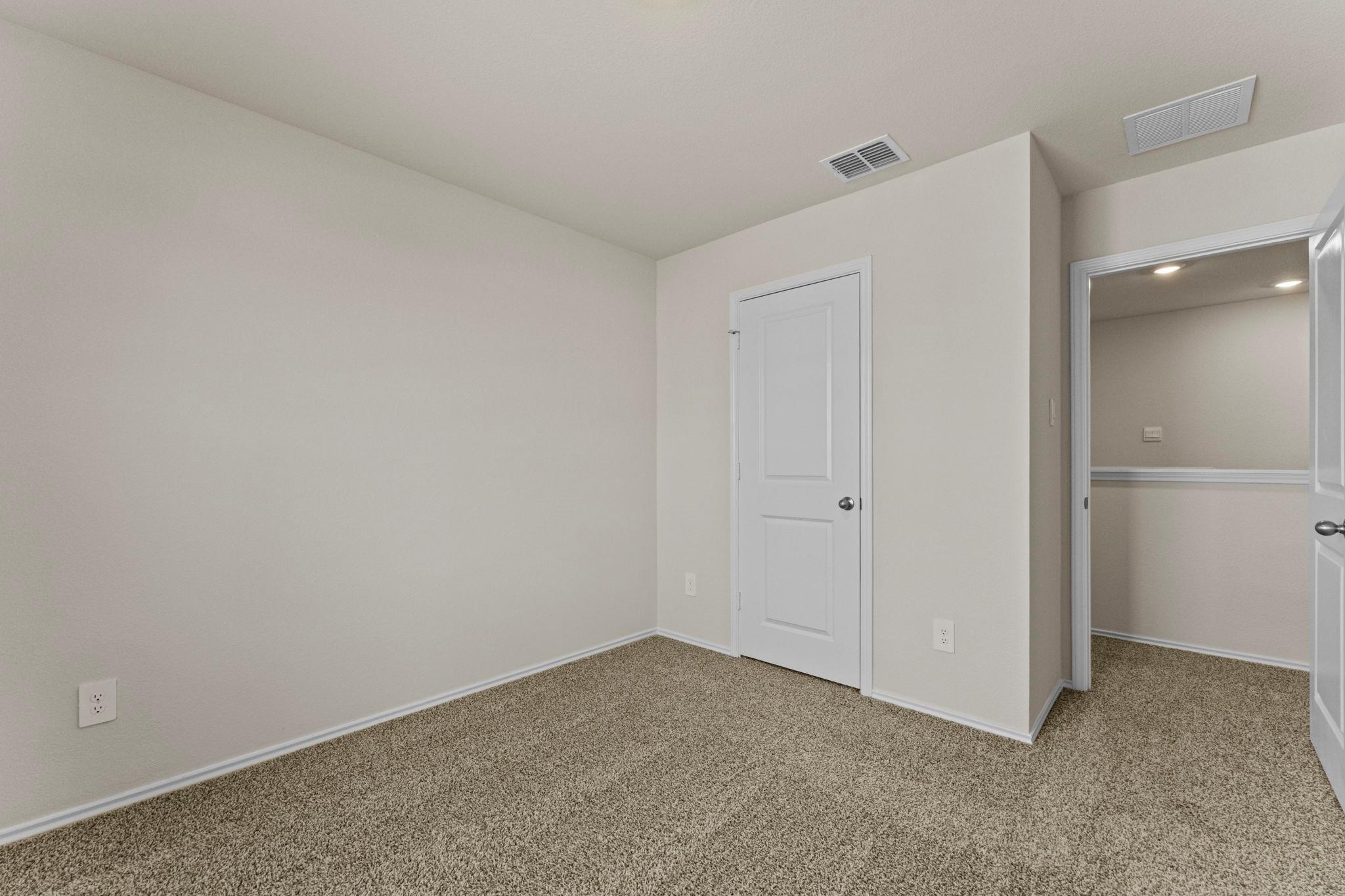 447 Low Pasture Trl Property Photo 13