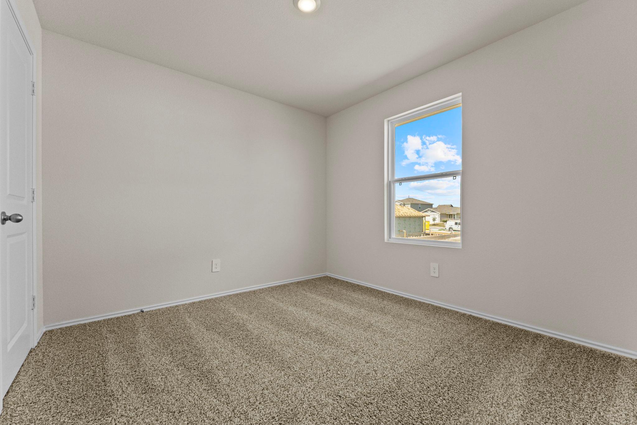 447 Low Pasture Trl Property Photo 25
