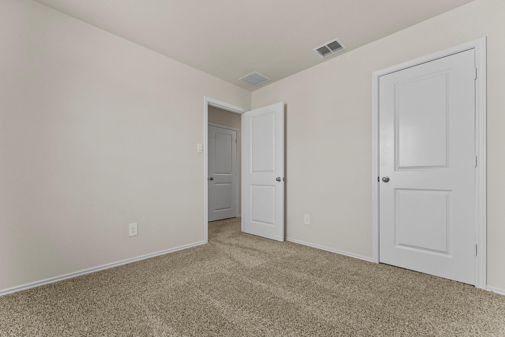 447 Low Pasture Trl Property Photo 26