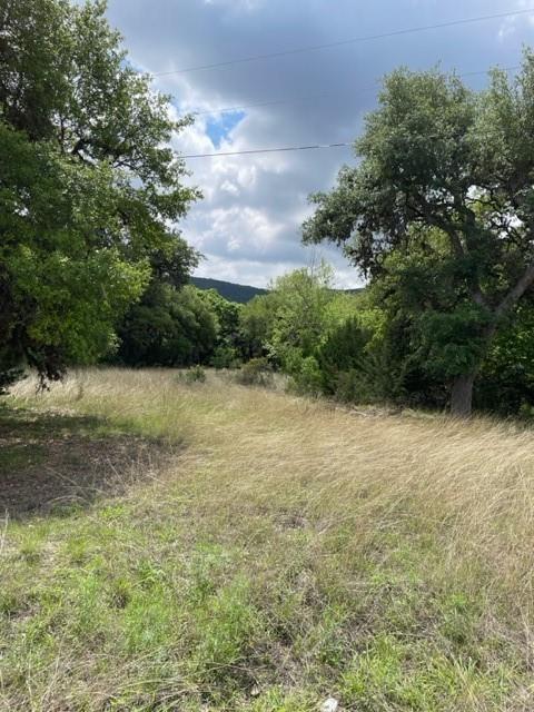 2250 Walter White Rd Property Photo 1