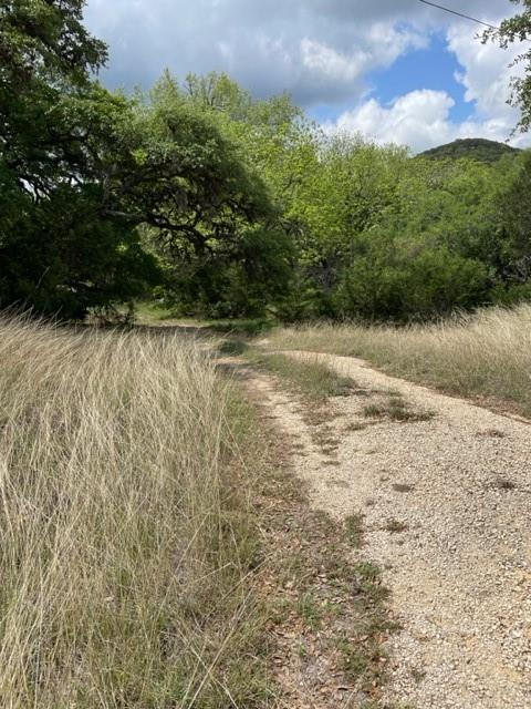 2250 Walter White Rd Property Photo 2