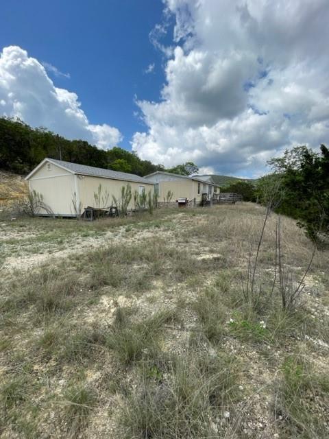 2250 Walter White Rd Property Photo 16