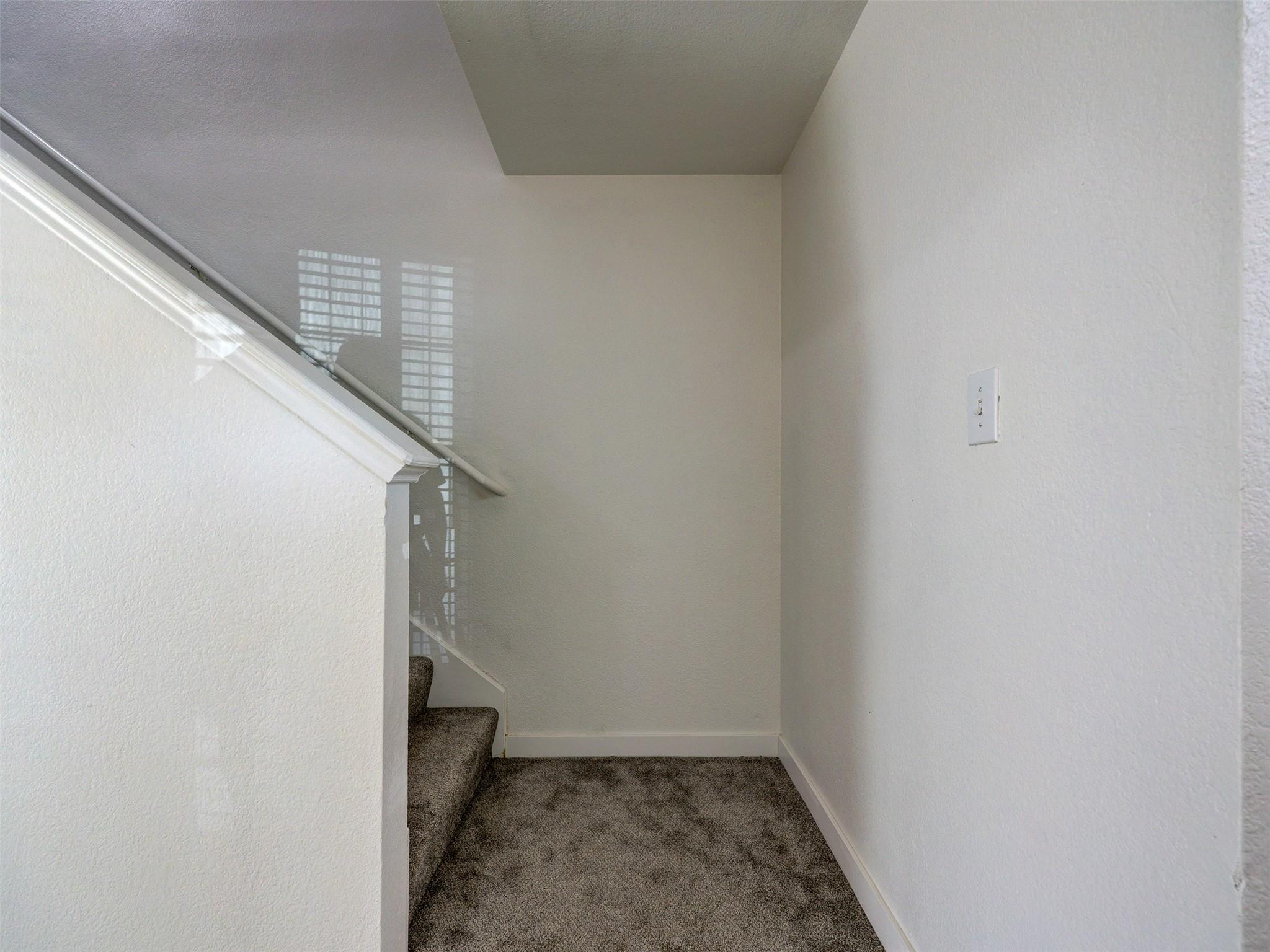 13421 Alysheba Dr Property Photo 4