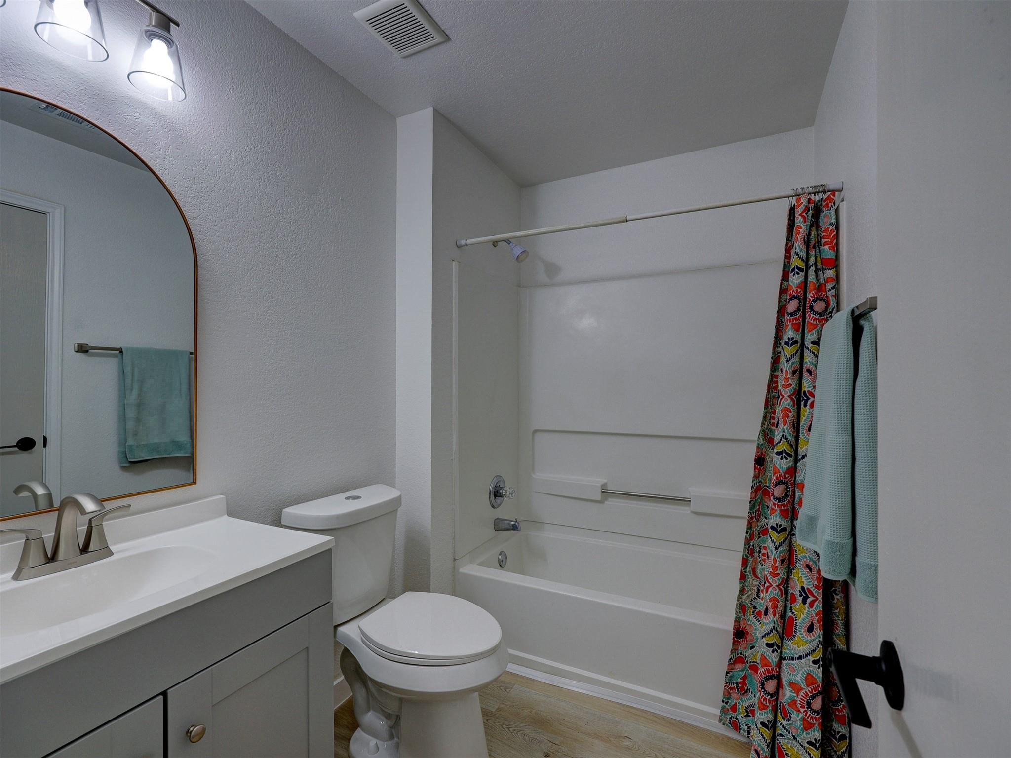 13421 Alysheba Dr Property Photo 22