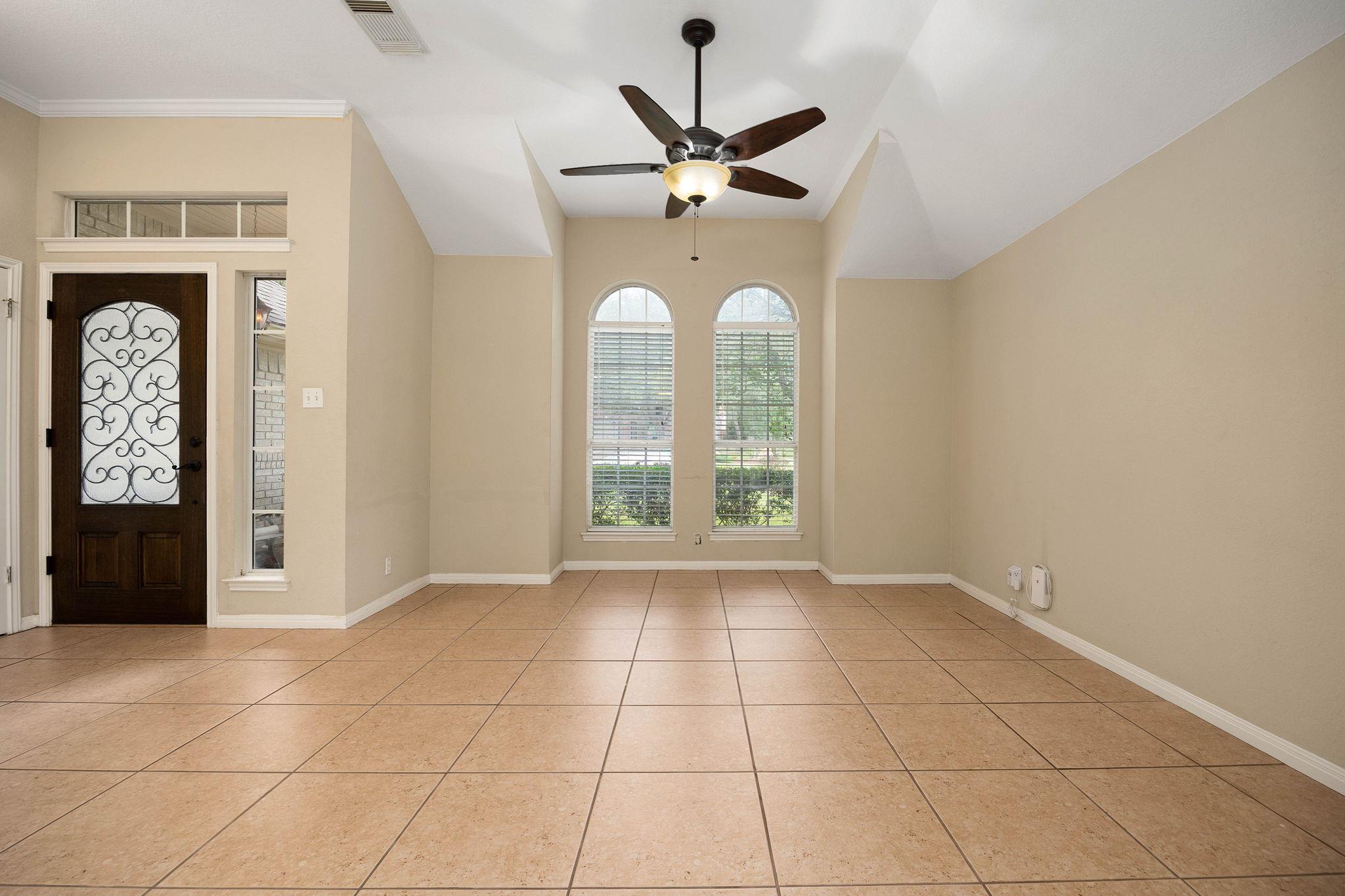 6112 Jumano Ln Property Photo 8