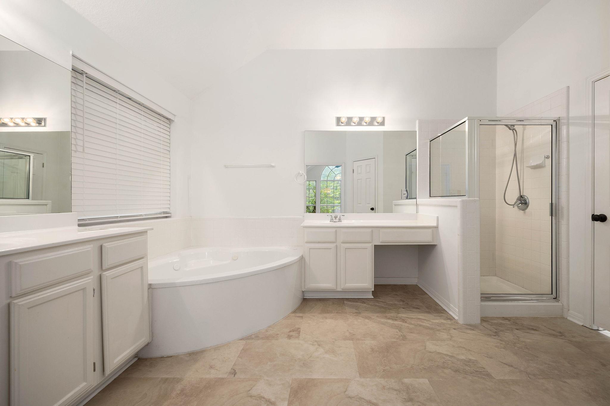 6112 Jumano Ln Property Photo 21