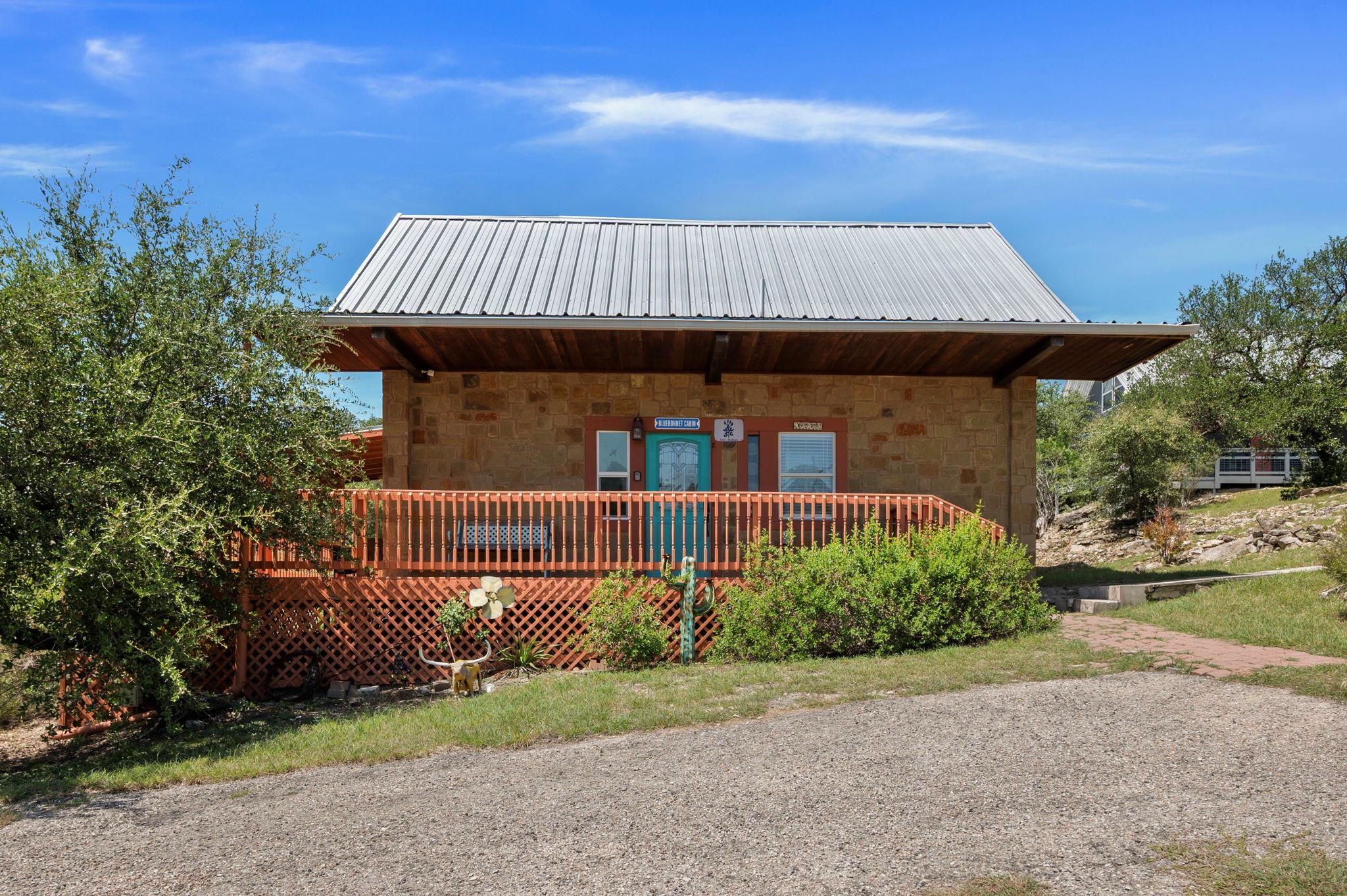 28525 Paradise Manor Dr Property Photo 1