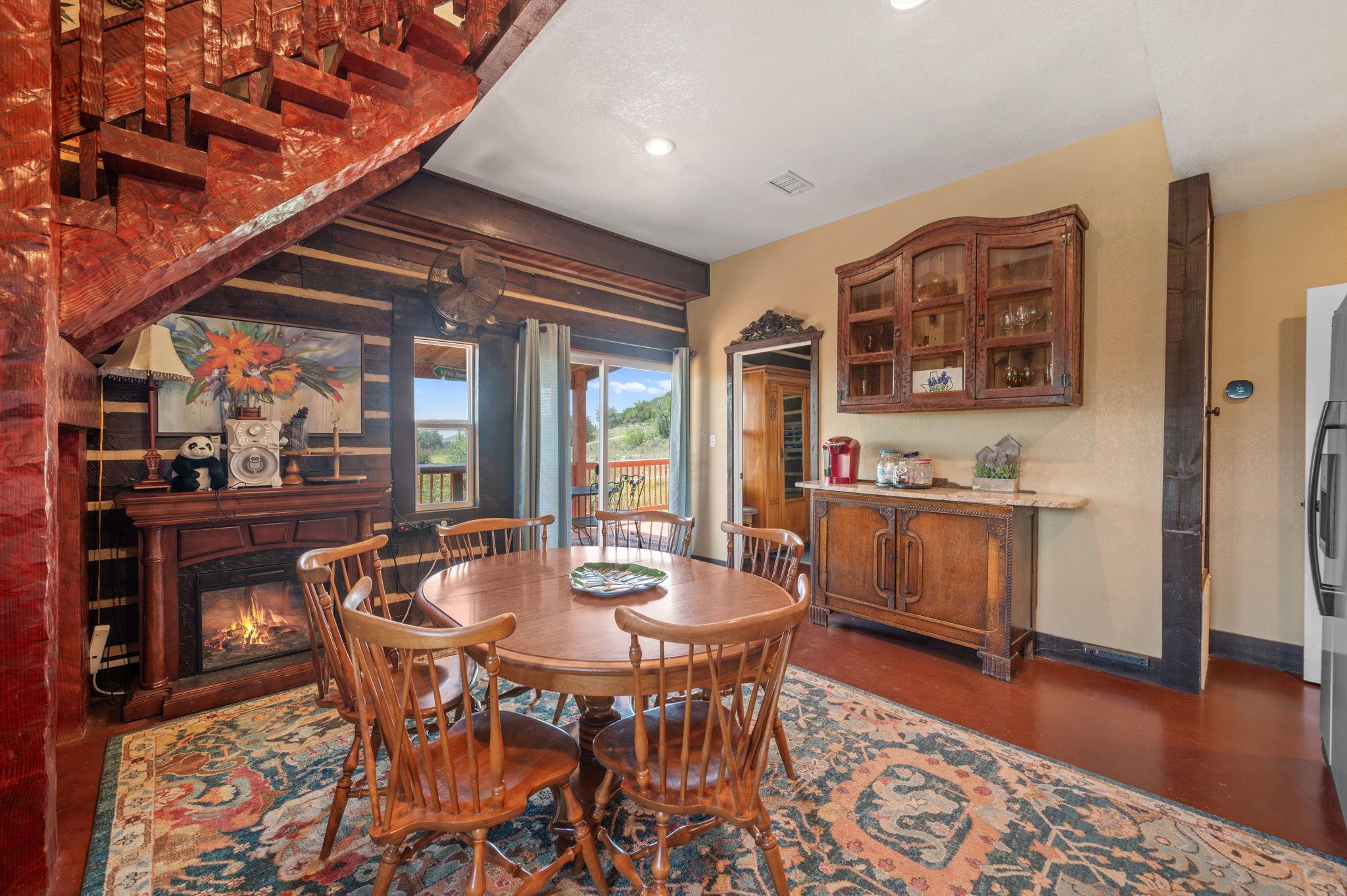 28525 Paradise Manor Dr Property Photo 5