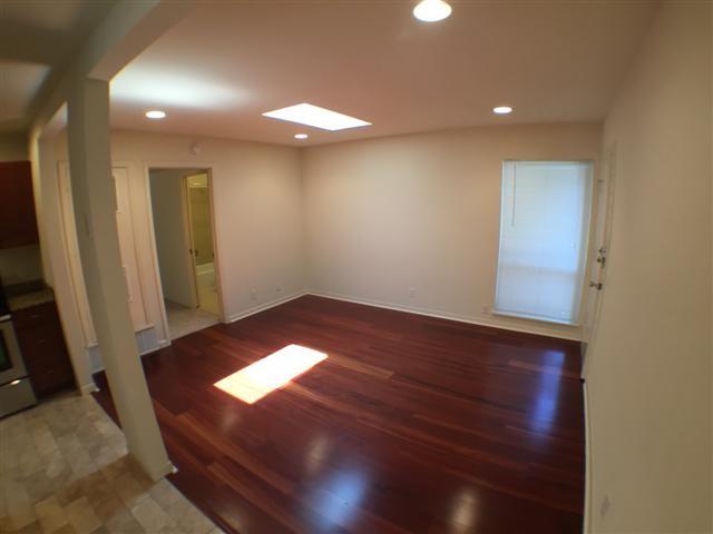 2800 Cole St 205c Property Photo 6