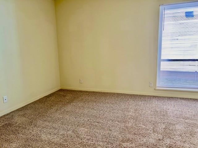2800 Cole St 205c Property Photo 12